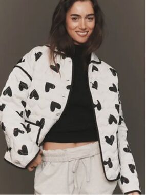 NWOT Beach Riot White Quilted Puffer Jacket with Black Heart Print